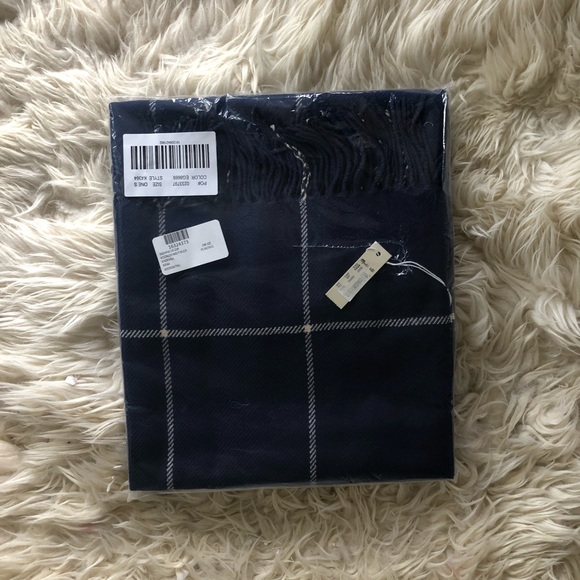 Madewell – Windowpane Cape Scarf, NWT - Picture 5 of 5